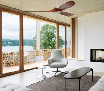 Can I Use Both an Air Conditioner and a Ceiling Fan Together?